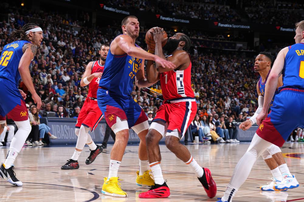 都清楚自己 都清楚自己