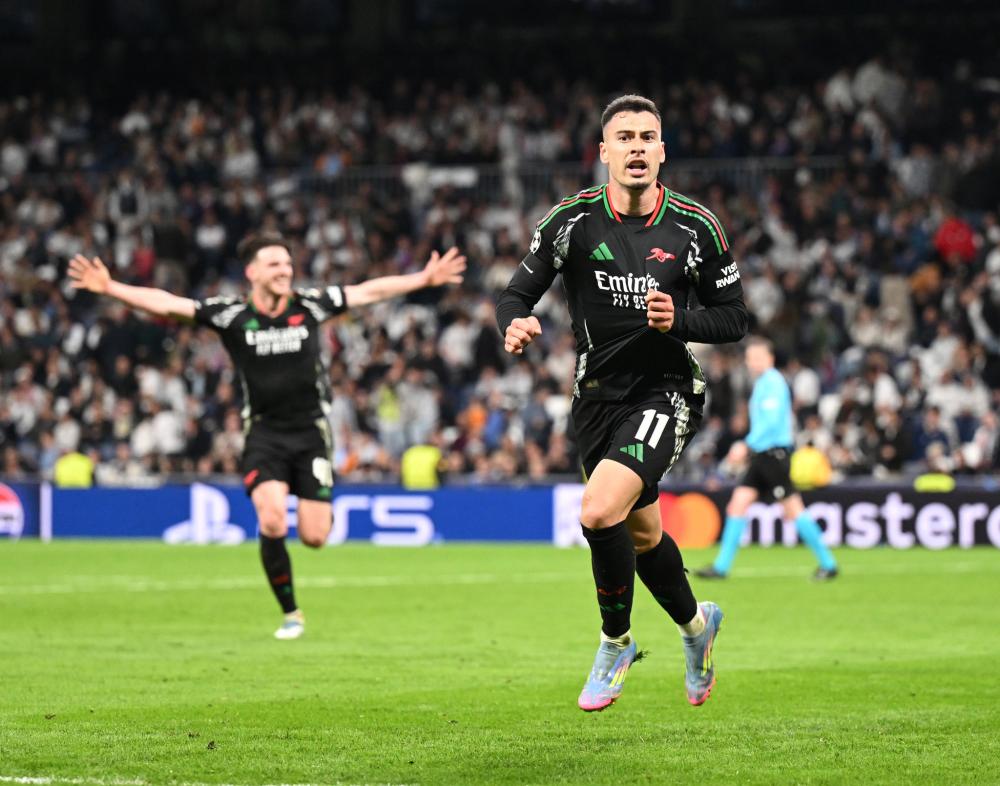 更多像郑钦 更多像郑钦